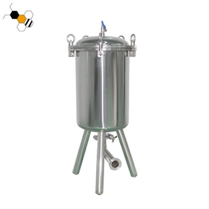 Wax filtering machine