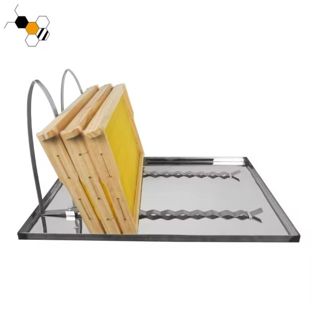 uncapping tray