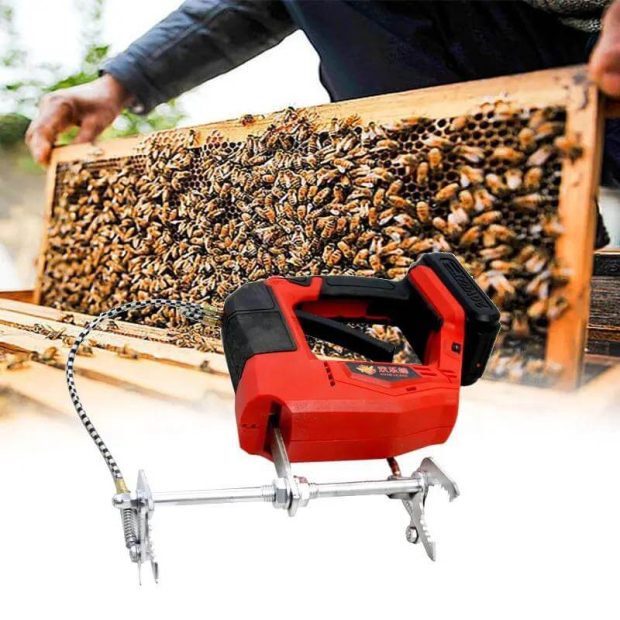 Bee shaking machine